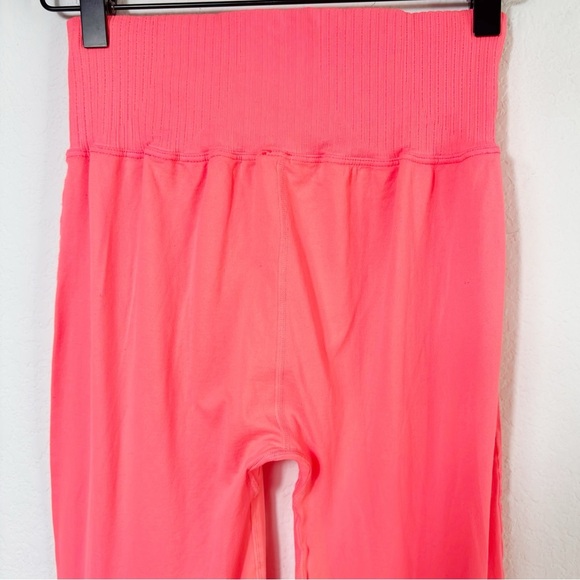 Free People Movement Hot Shot Flare Women Stretchy Leggings Size Medium/Large - Picture 4 of 8